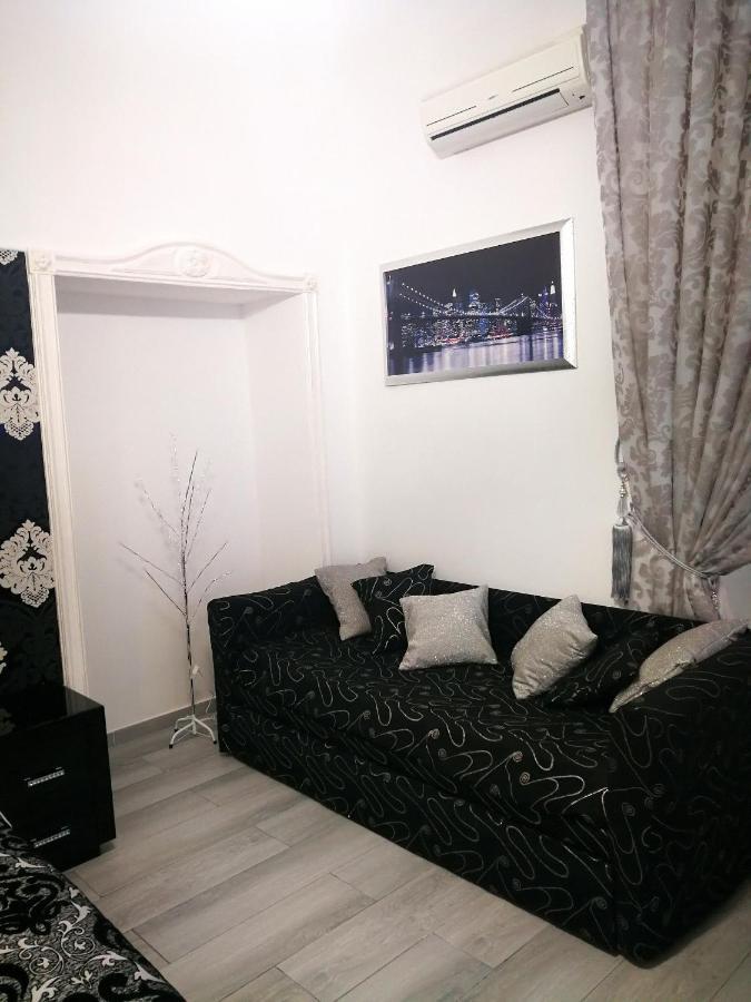 benvenuti a sud 2 Apartment Napoli Exterior foto